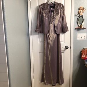 NWOT Grey/Purple formal dress